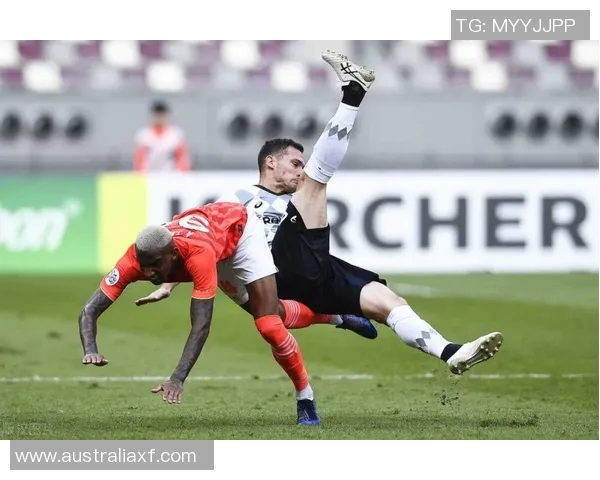 方昊精彩抽射助力浙江队逆转胜利展现出色竞技状态与团队配合 方昊精彩抽射助力浙江队逆转胜利展现出色竞技状态与团队配合