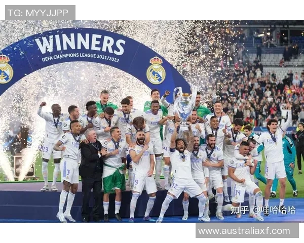 巴萨防守策略解析如何有效遏制皇马进攻威胁与战术对抗分析