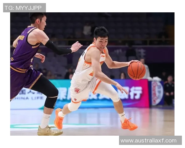 广东队主场告捷,战胜浙江队取得九连胜 广东队主场告捷,战胜浙江队取得九连胜